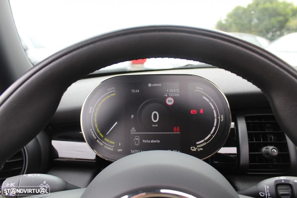 MINI 3 Portas Cooper SE Essential - 27