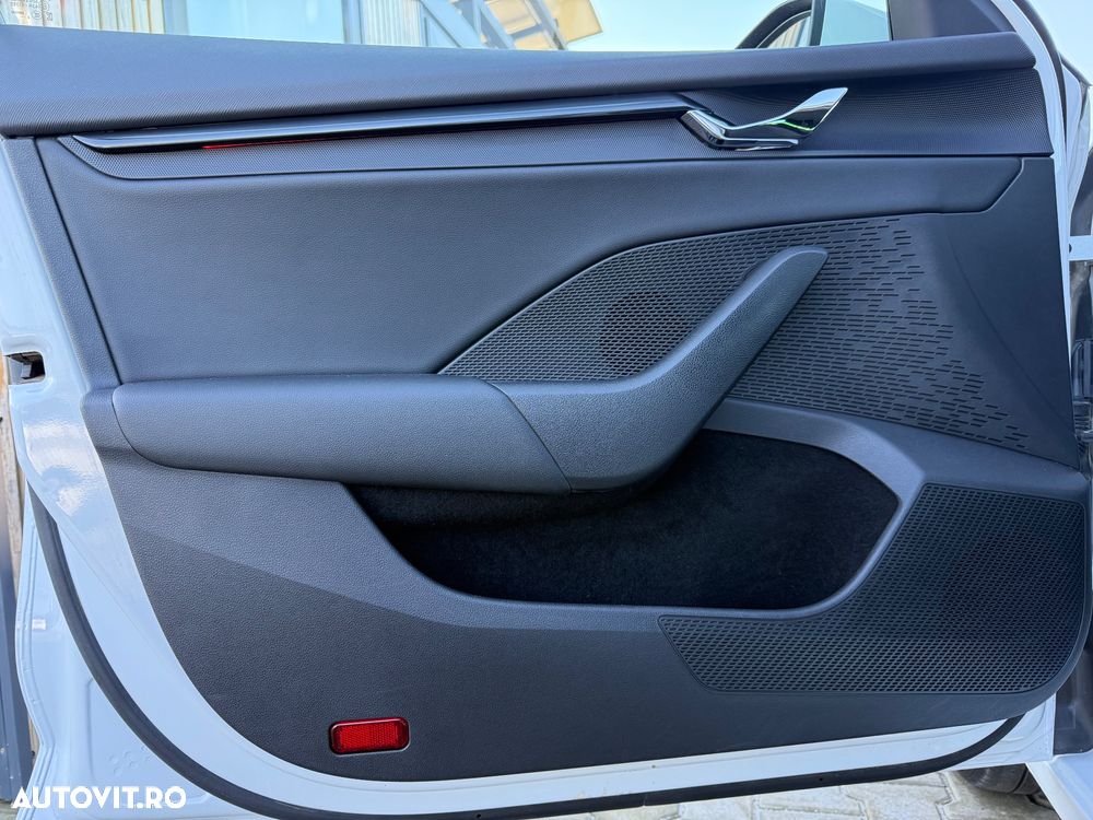 Skoda Octavia 1.5 TSI DSG MHEV Ambition - 13