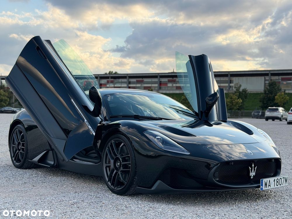 Maserati MC20 DCT - 8