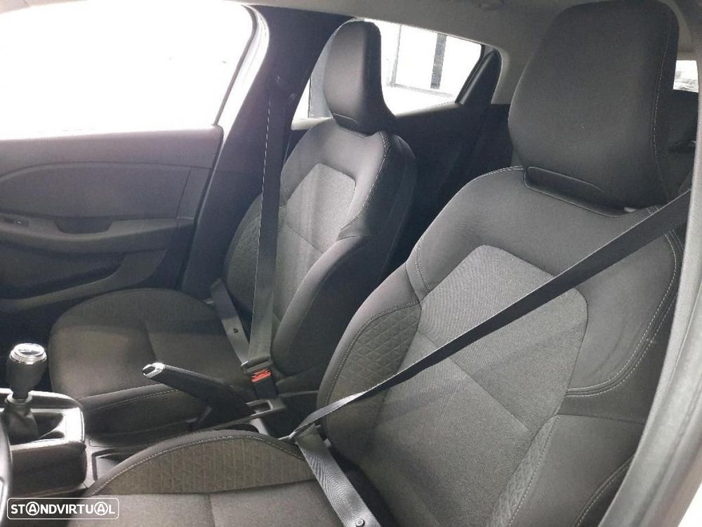 Renault Clio 1.5 Blue dCi Intens - 6