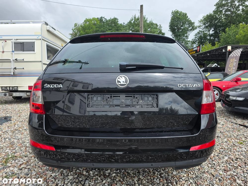Skoda Octavia - 10