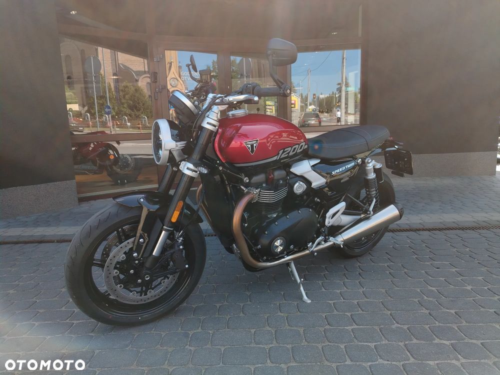 Triumph Speed Twin - 9
