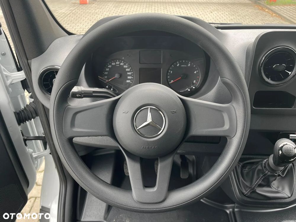 Mercedes-Benz Sprinter Podwozie - 9