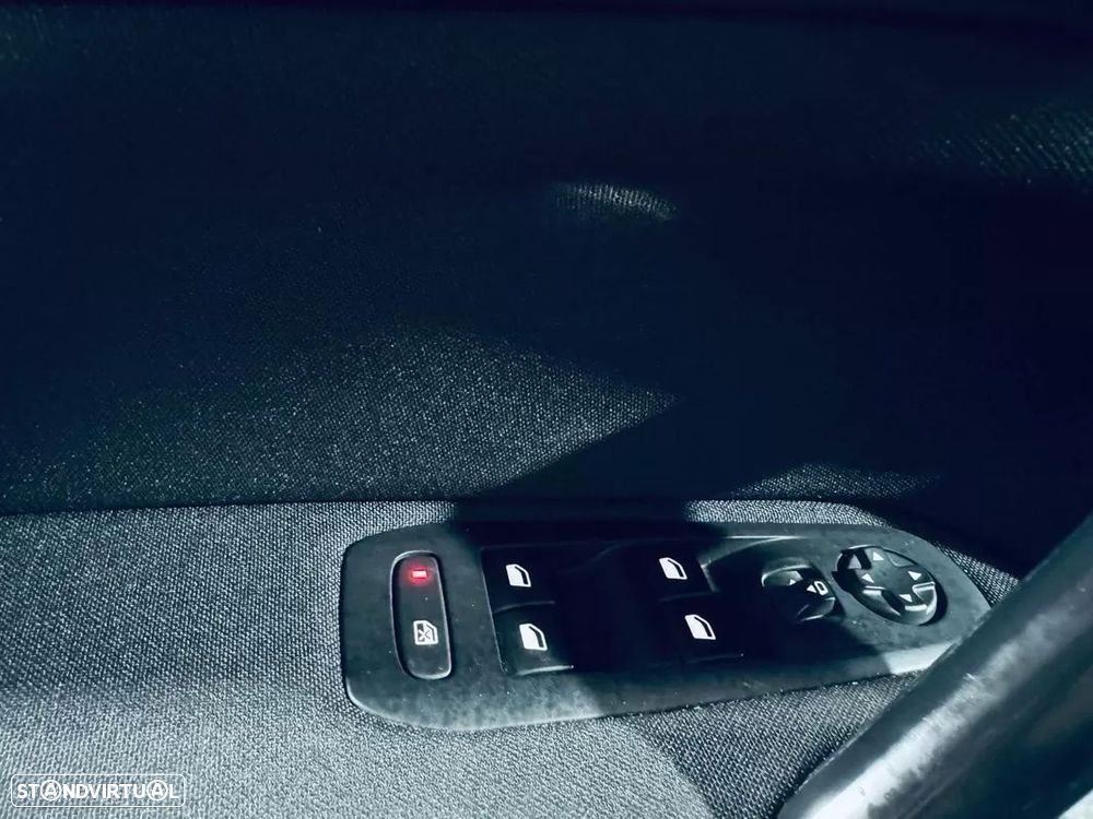 Peugeot 308 1.2 PureTech Active - 19