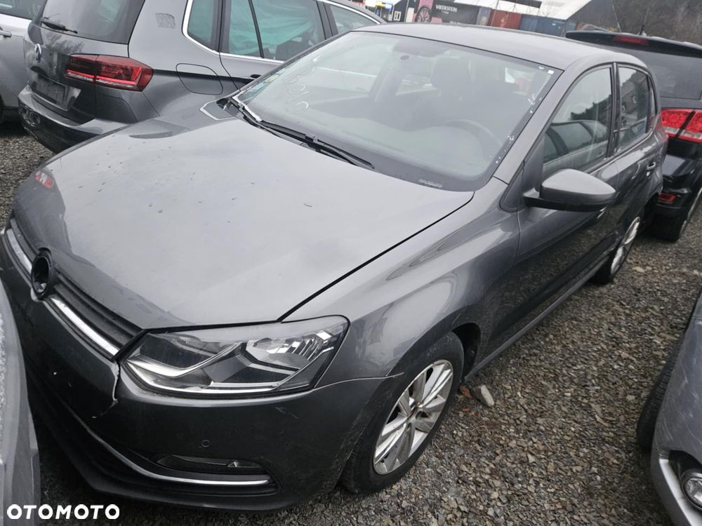 Volkswagen Polo 1.4 TDI (Blue Motion Technology) DSG Highline - 3