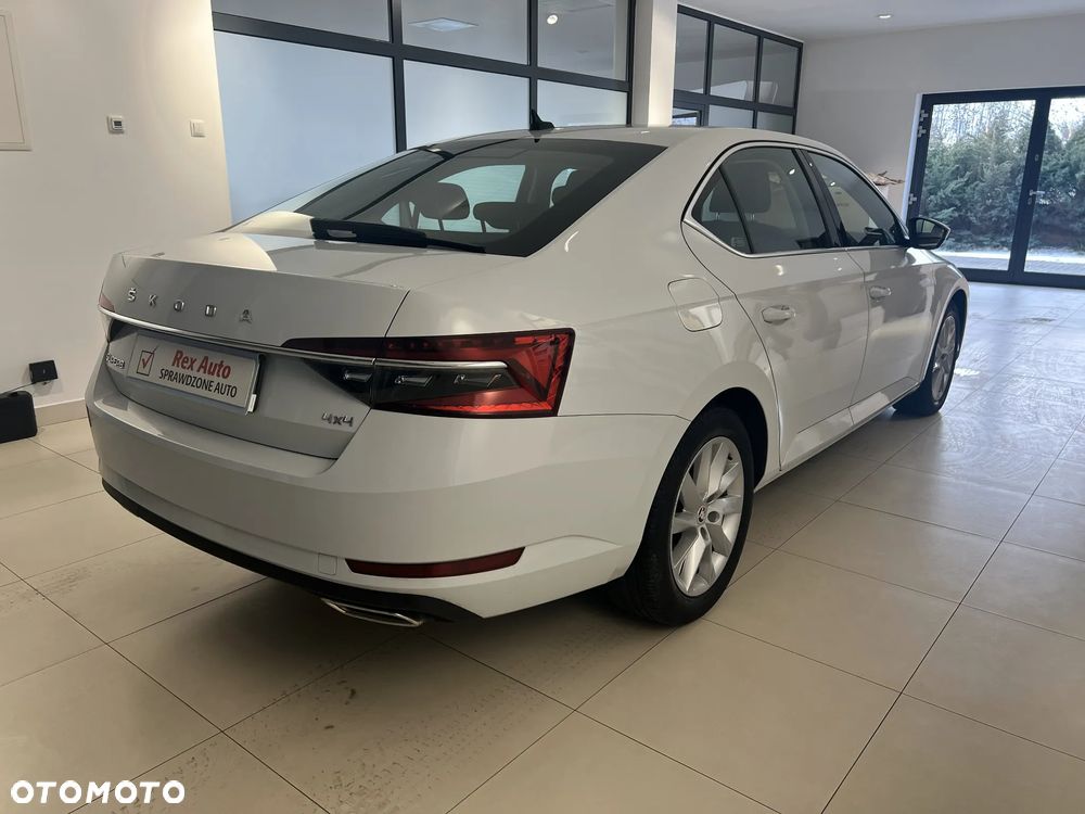 Skoda Superb 2.0 TSI 4x4 Ambition DSG - 7