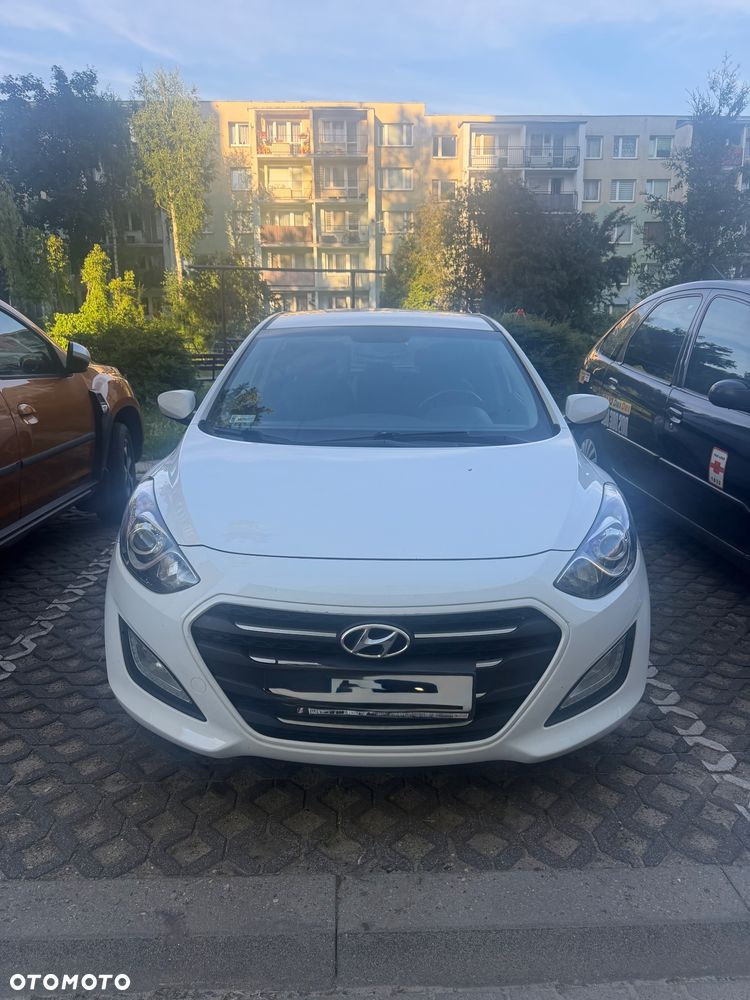 Hyundai i30 1.6 GDI Premium - 1