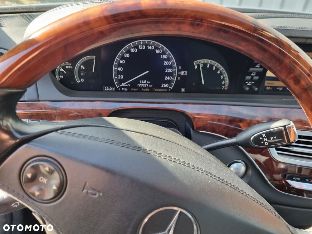 Mercedes-Benz Klasa S 500 4Matic 7G-TRONIC - 14
