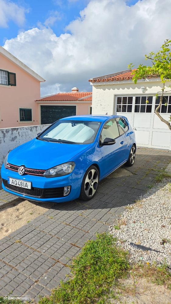 VW Golf 2.0 GTI - 1