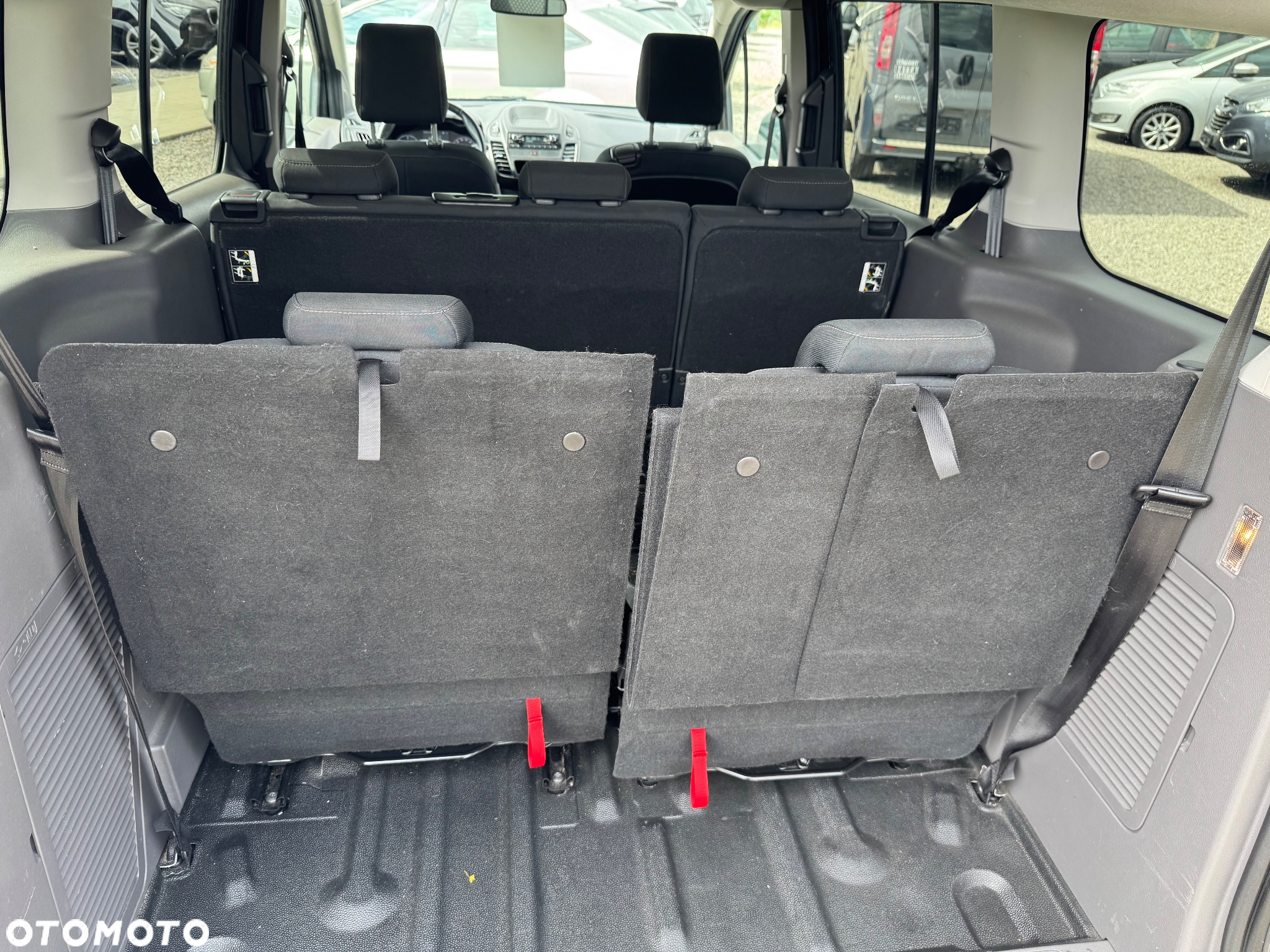 Ford Transit Connect - 25