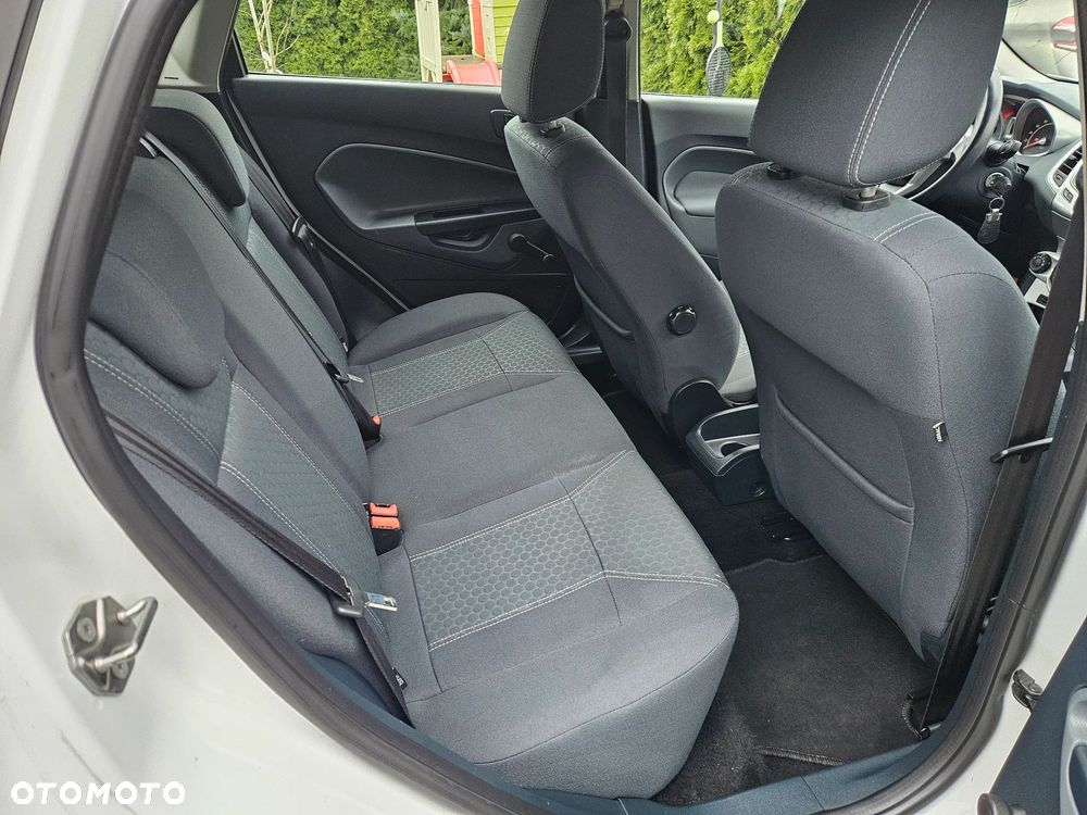 Ford Fiesta 1.4 Champions Edition - 15