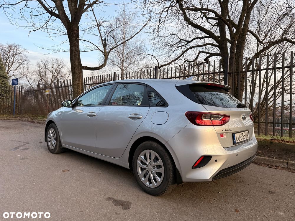 Kia Ceed 1.0 T-GDI M - 11