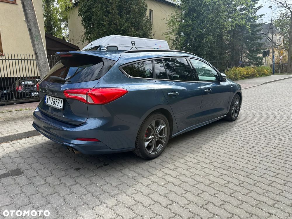 Ford Focus 1.0 EcoBoost Hybrid ST-LINE DESIGN - 5