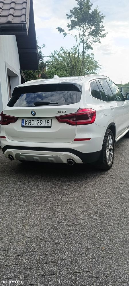 BMW X3 xDrive28i xLine - 3