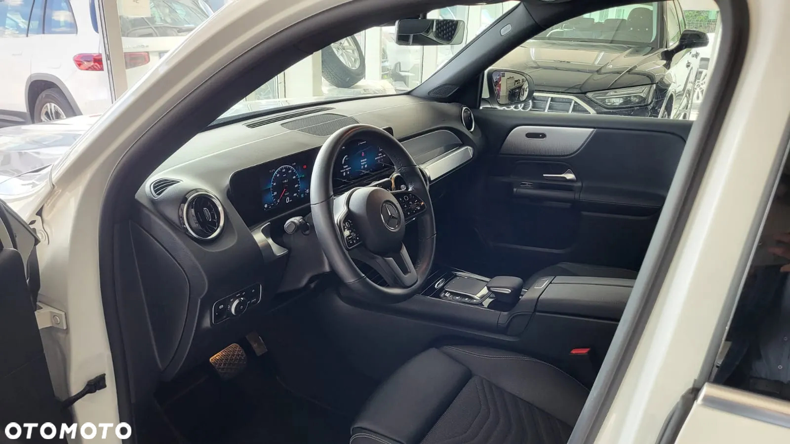 Mercedes-Benz GLB 200 4-Matic Style 8G-DCT - 6