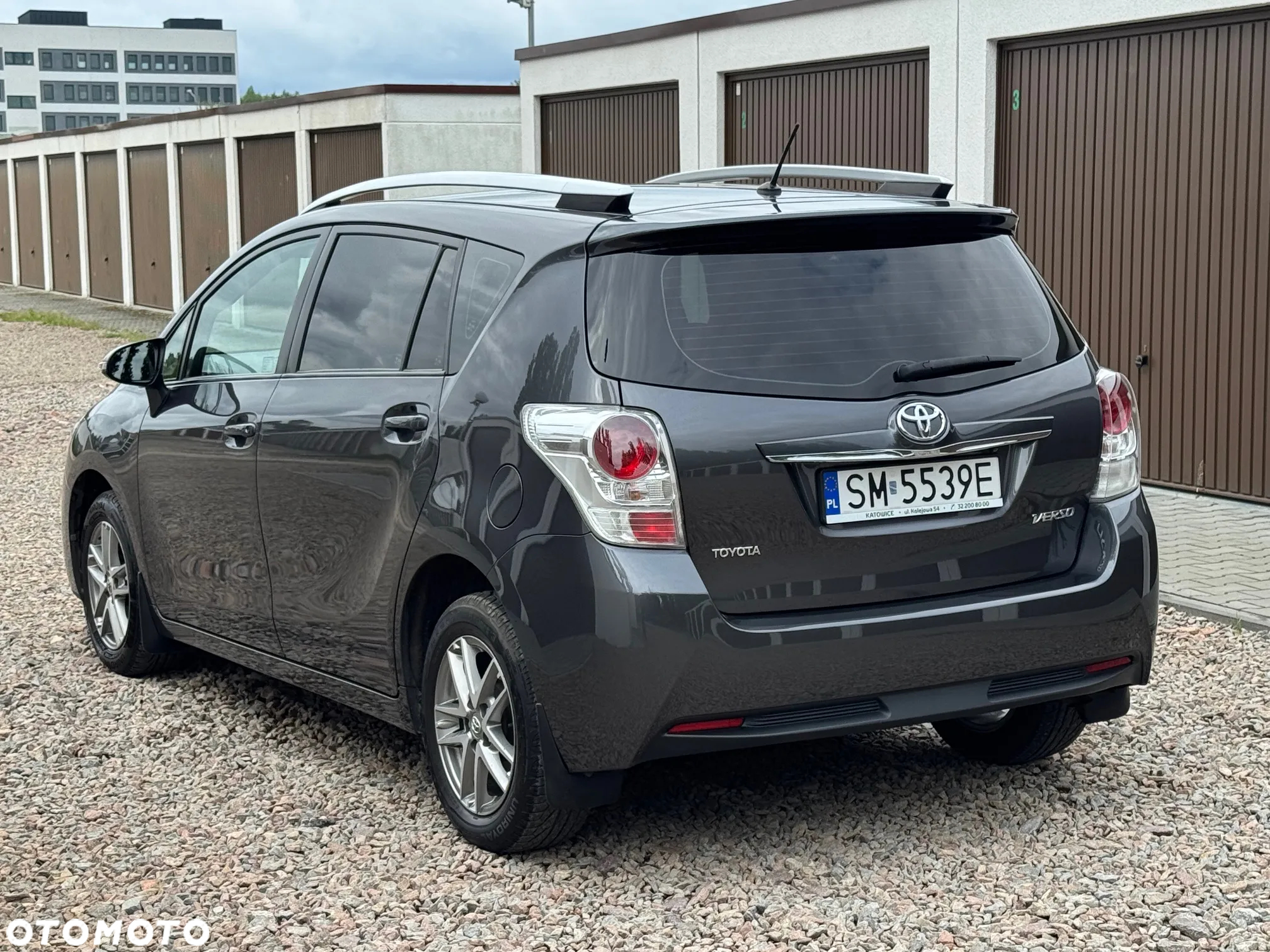 Toyota Verso 1.8 Premium 7os - 13