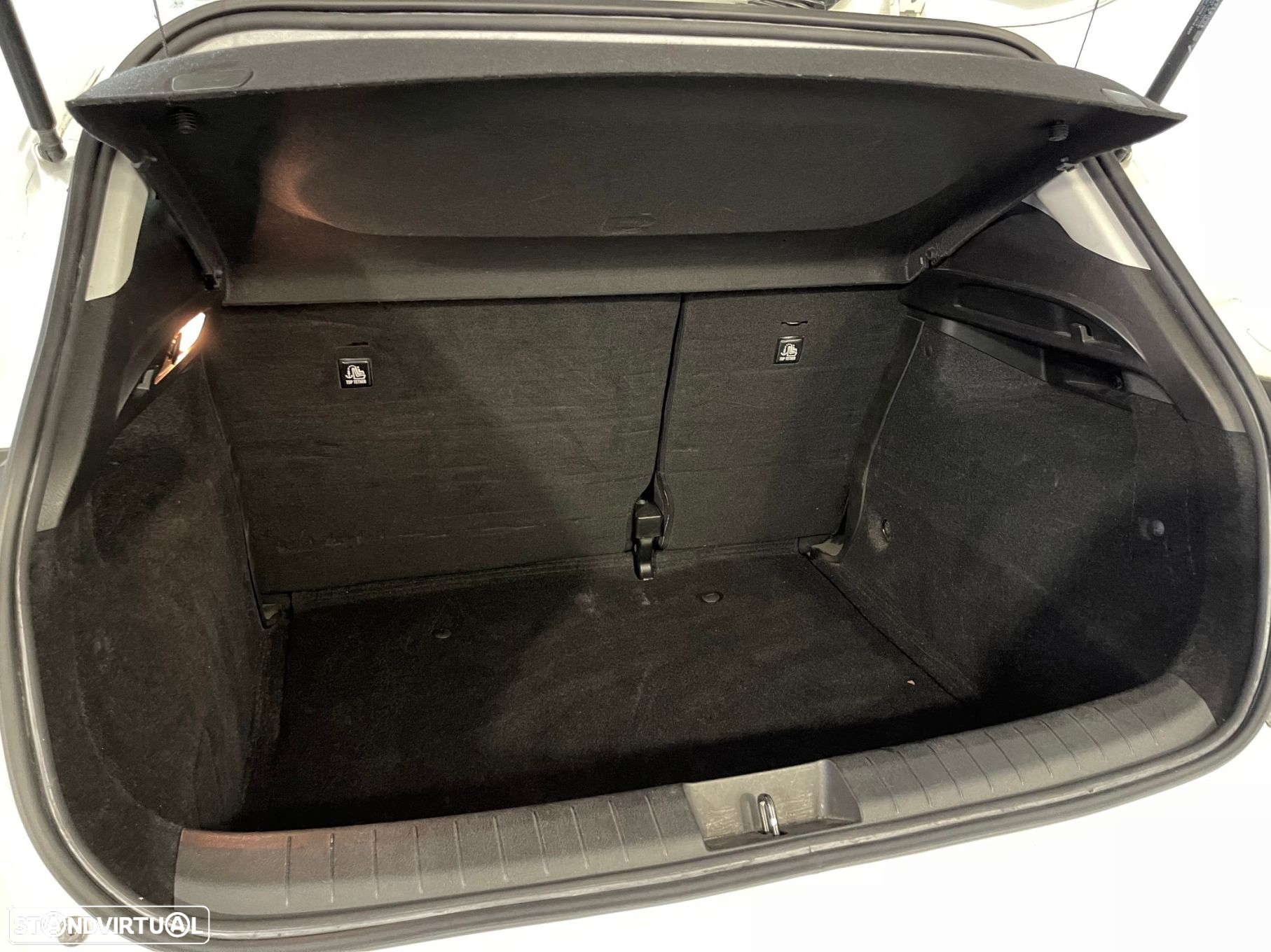 Fiat Tipo 1.3 M-Jet Pop - 21