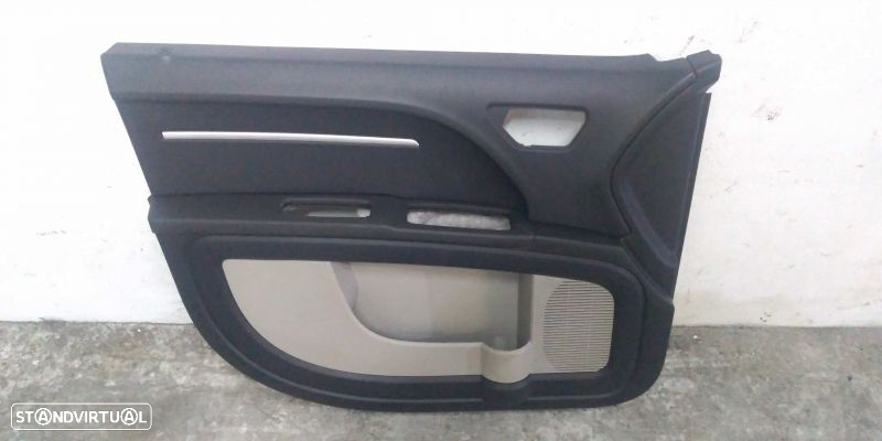 Quartela Frente Esquerda Dodge Journey - 2