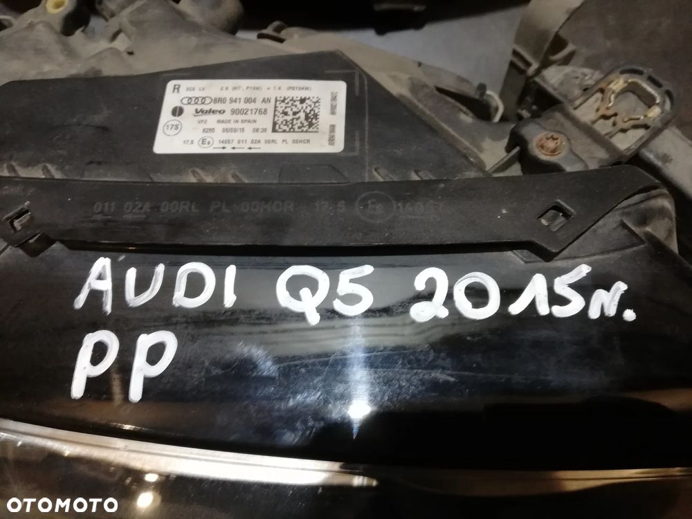 Audi Q5 8R 8R0941004AN 8R0941003AN  Lampa prawa Lewa przód - 2