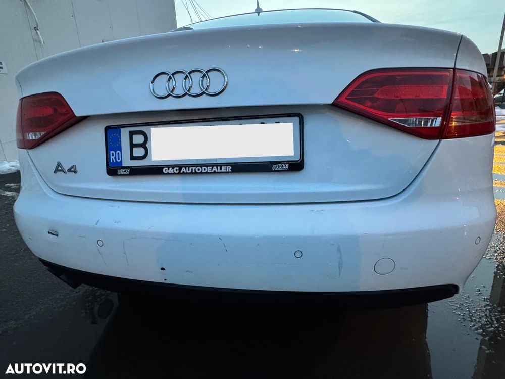 Audi A4 2.0 TDI B8 - 13