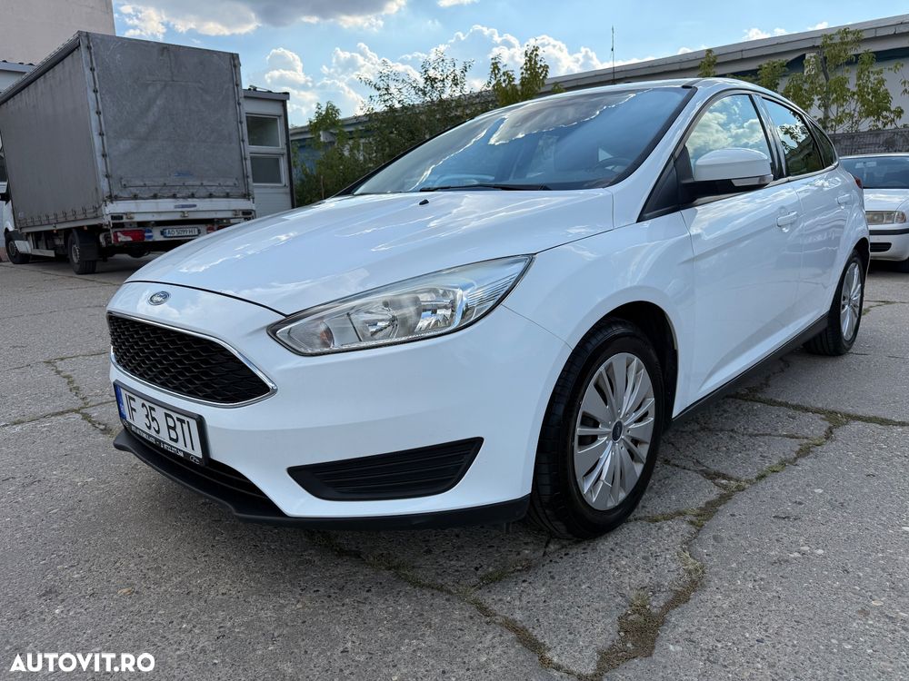 Ford Focus 2015 photo 2