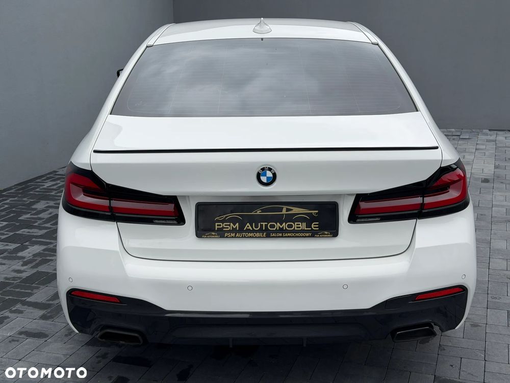 BMW Seria 5 530i mHEV M Sport sport - 11