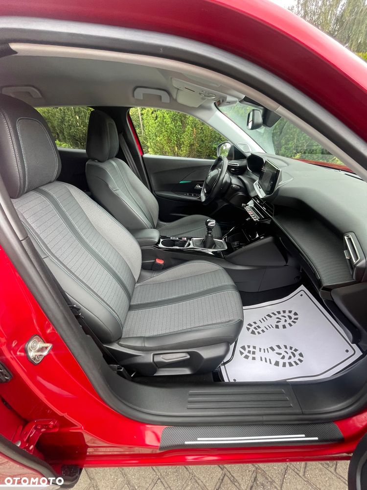 Peugeot 2008 - 25