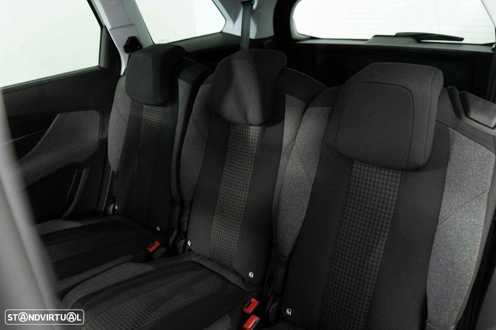 Peugeot 5008 1.2 PureTech Allure Grip Control EAT6 - 11