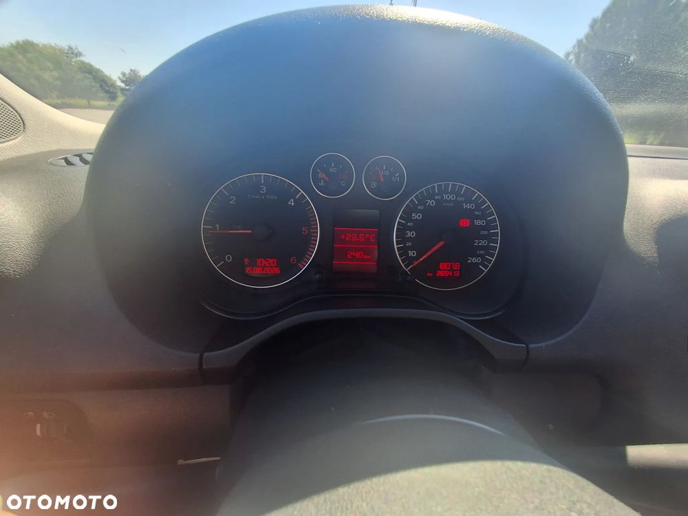 Audi A3 3-drzwiowe 1.9 TDI S Line Sportpaket plus - 8