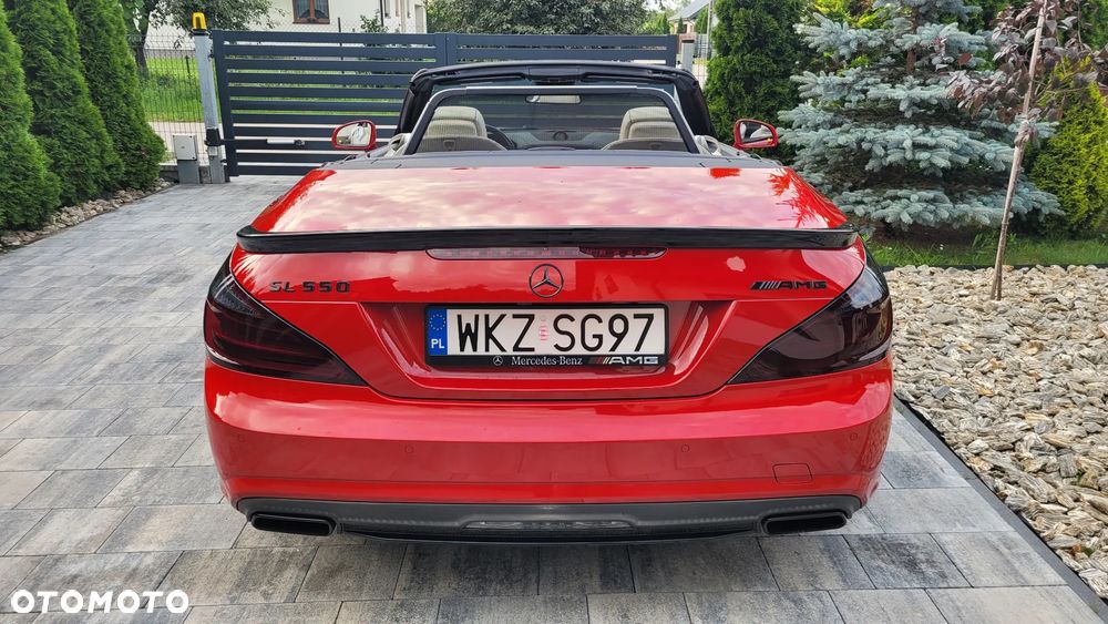 Mercedes-Benz SL 500 BlueEff - 9