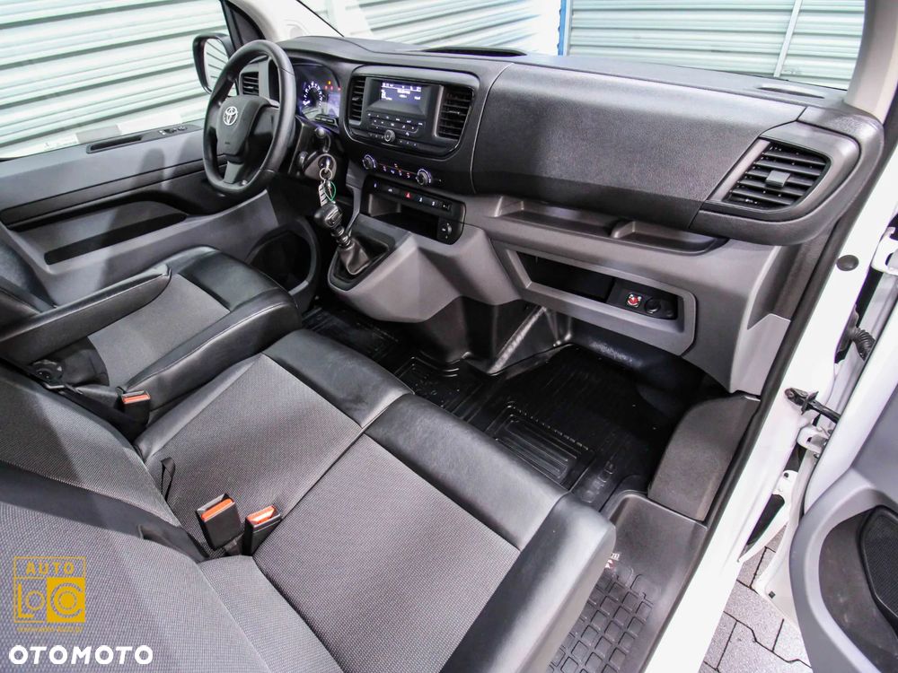 Toyota PROACE FURGON BLASZAK - 9