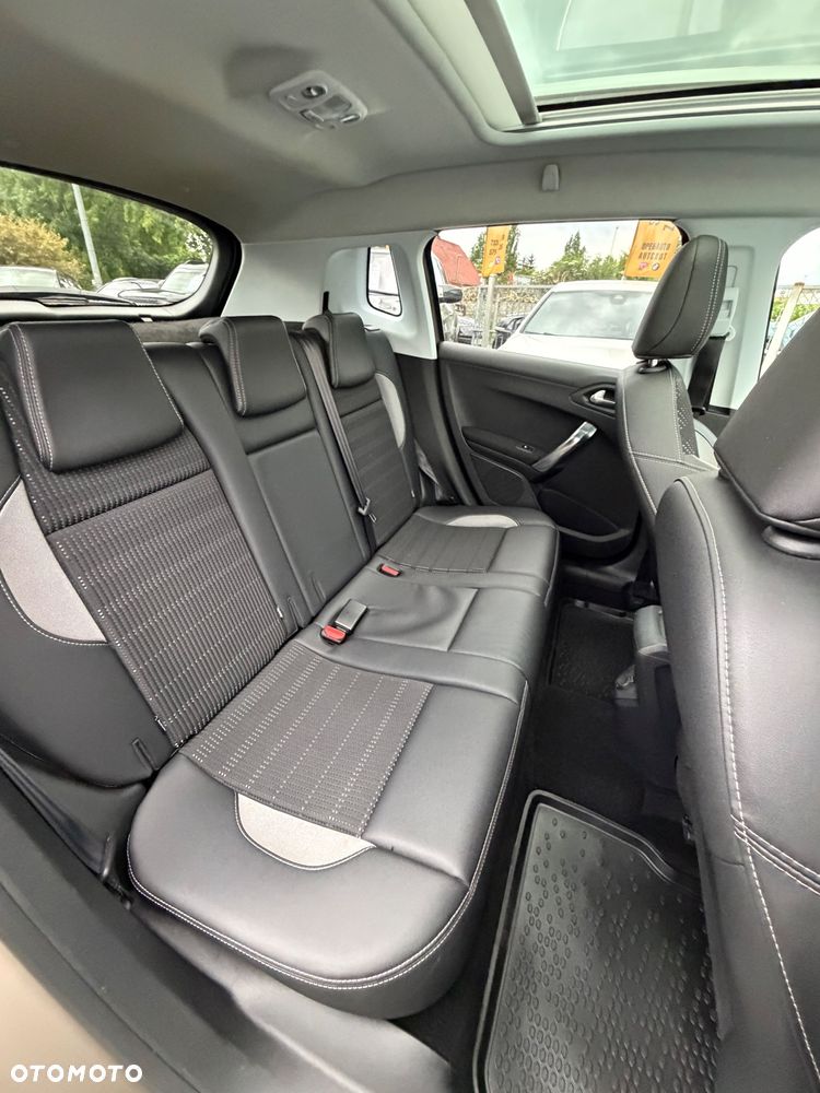 Peugeot 2008 1.6 VTi Allure - 14