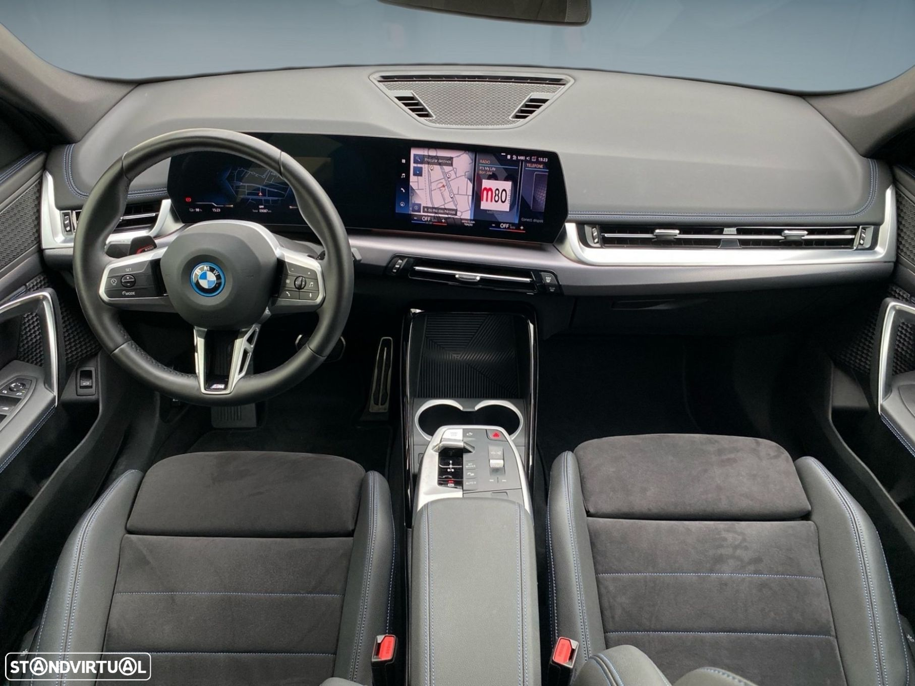 BMW iX1 xDrive30 Pack Desportivo M - 6