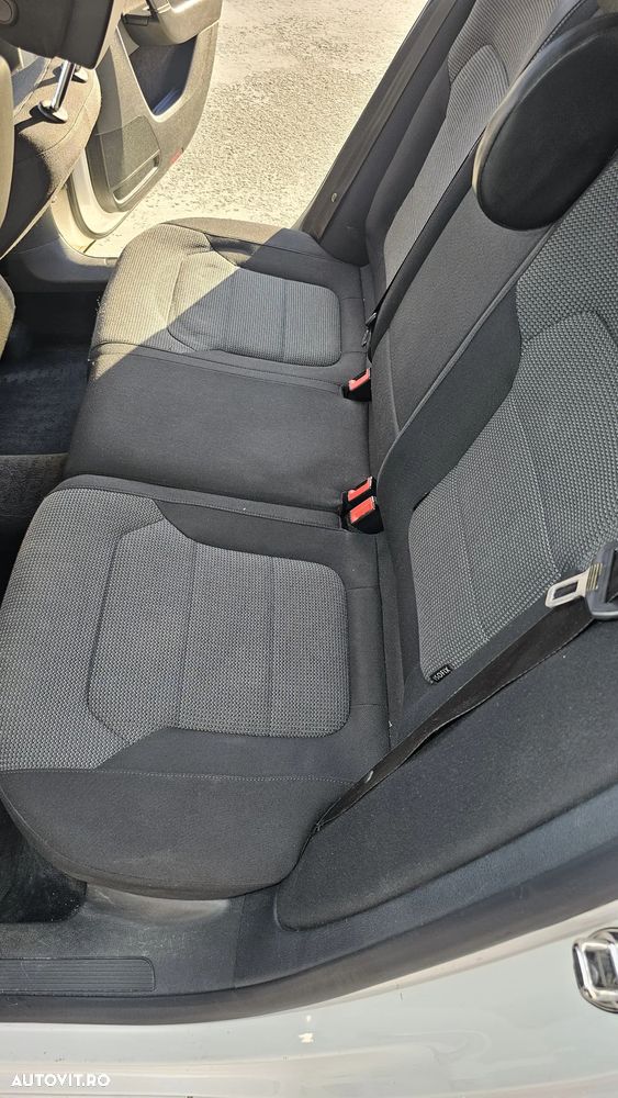 Volkswagen Passat 2.0 TDI BlueMotion Tehnology Comfortline - 4