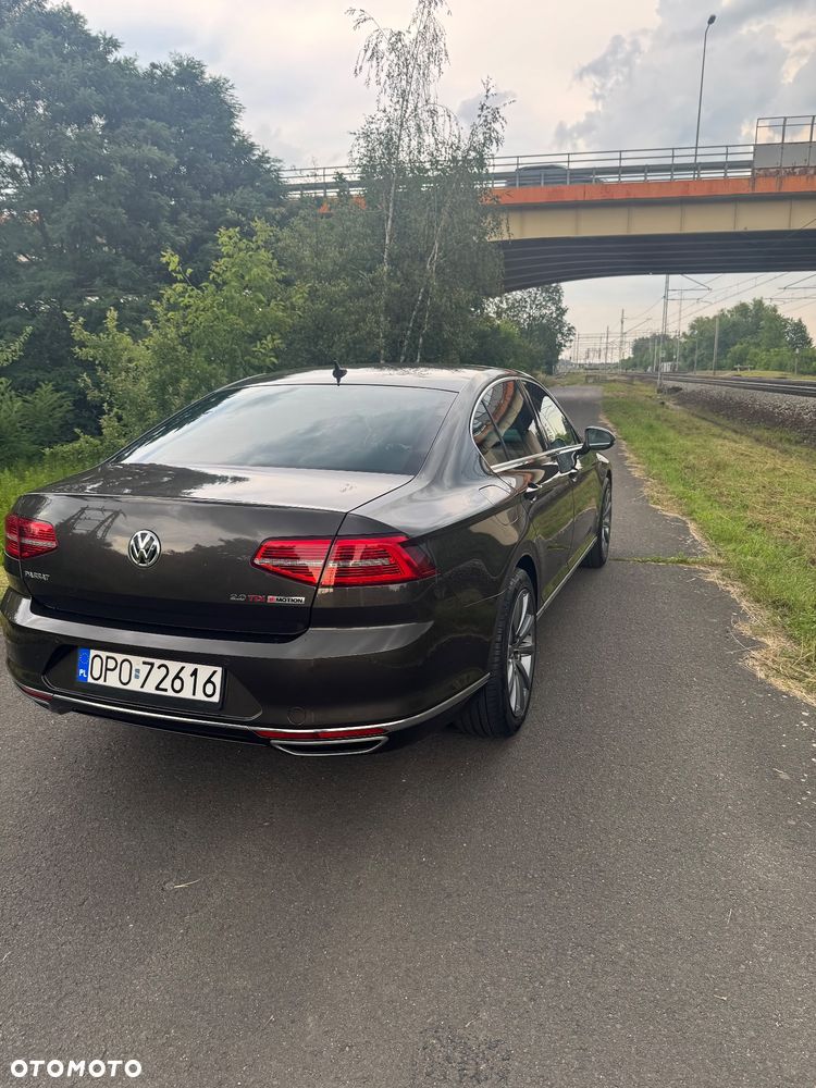 Volkswagen Passat - 3