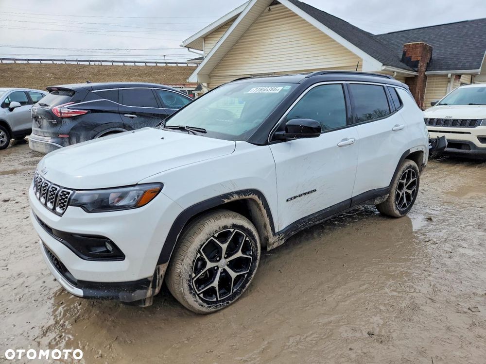 Jeep Compass - 1