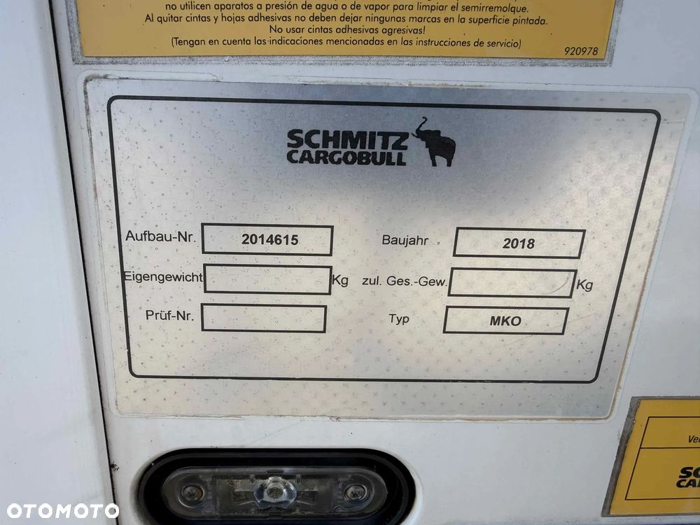 ZABUDOWA KONTENER IZOTERMA SCHMITZ WINDA BAR 2 TONY - 11