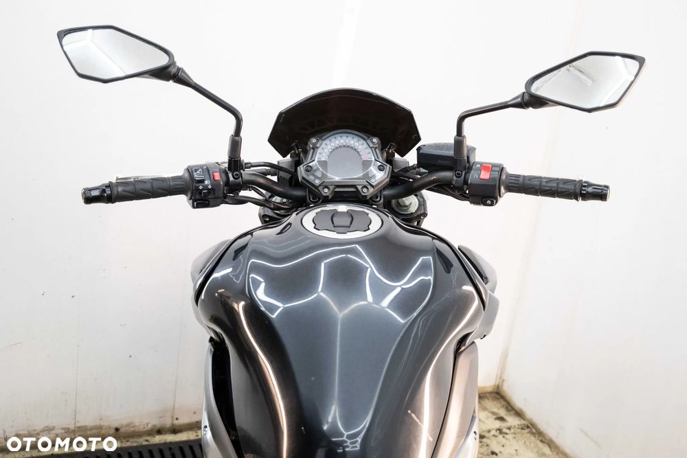 Kawasaki Z 900 - 25