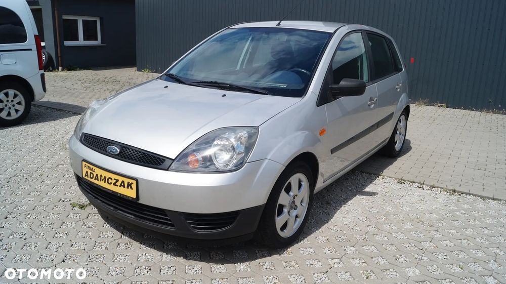 Ford Fiesta 1.3 Futura - 3