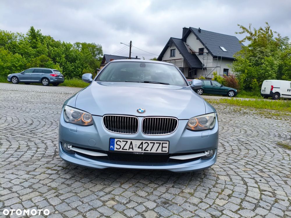 BMW Seria 3 330d xDrive - 10