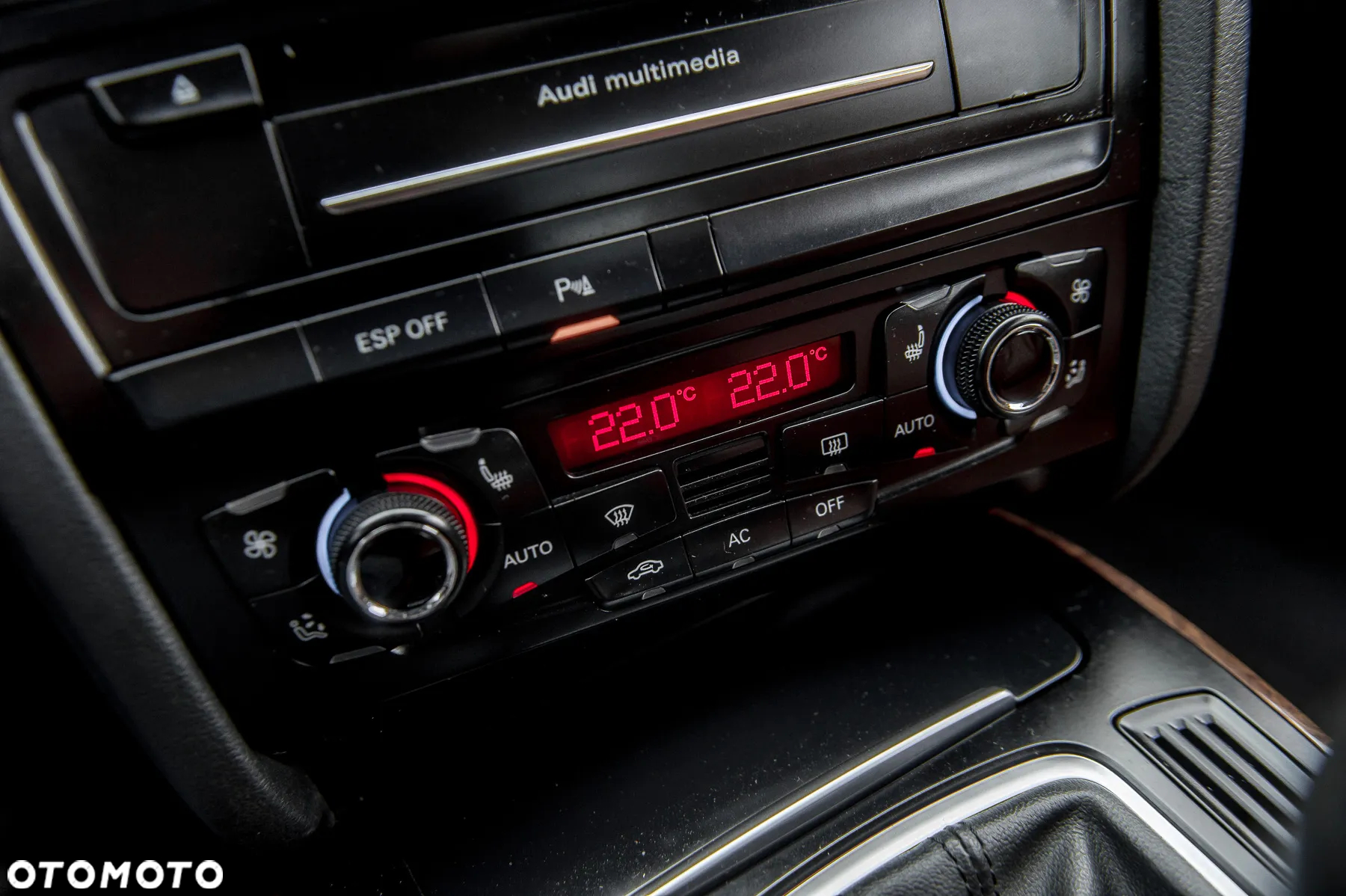 Audi A4 Avant 2.0 TFSI quattro S tronic Ambiente - 33