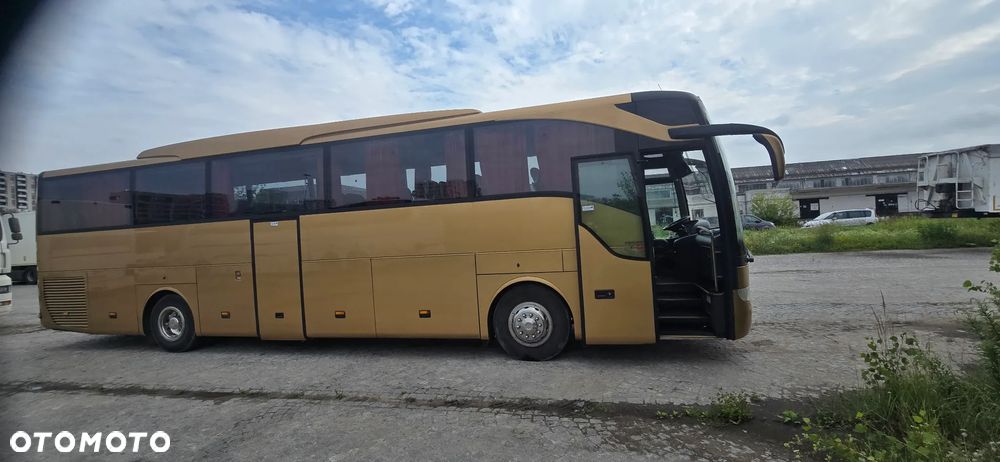 Mercedes-Benz Tourismo 15RHD - 8