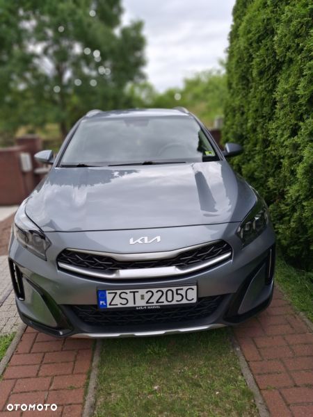 Kia XCeed 1.5 T-GDI M - 2