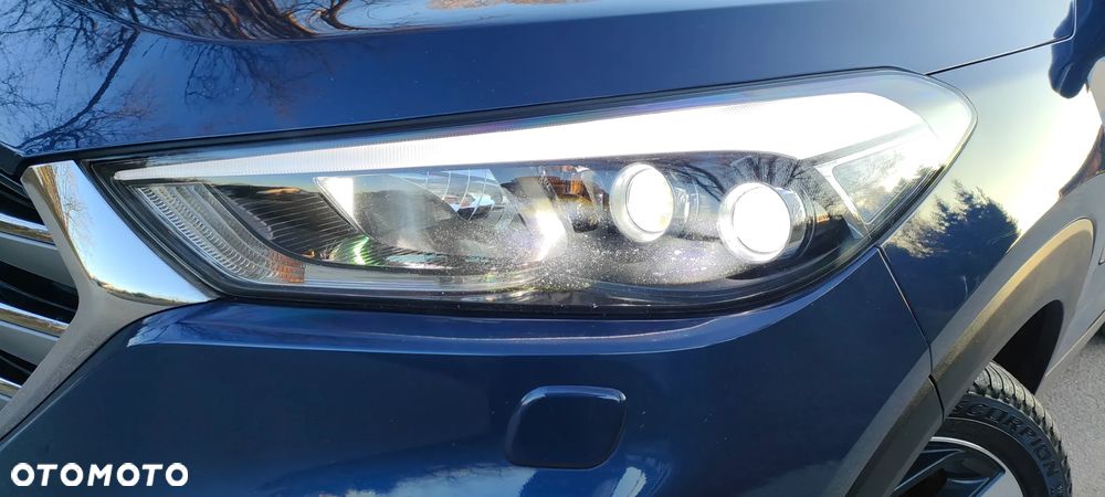 Hyundai Tucson blue 1.7 CRDi 2WD DCT Premium - 29