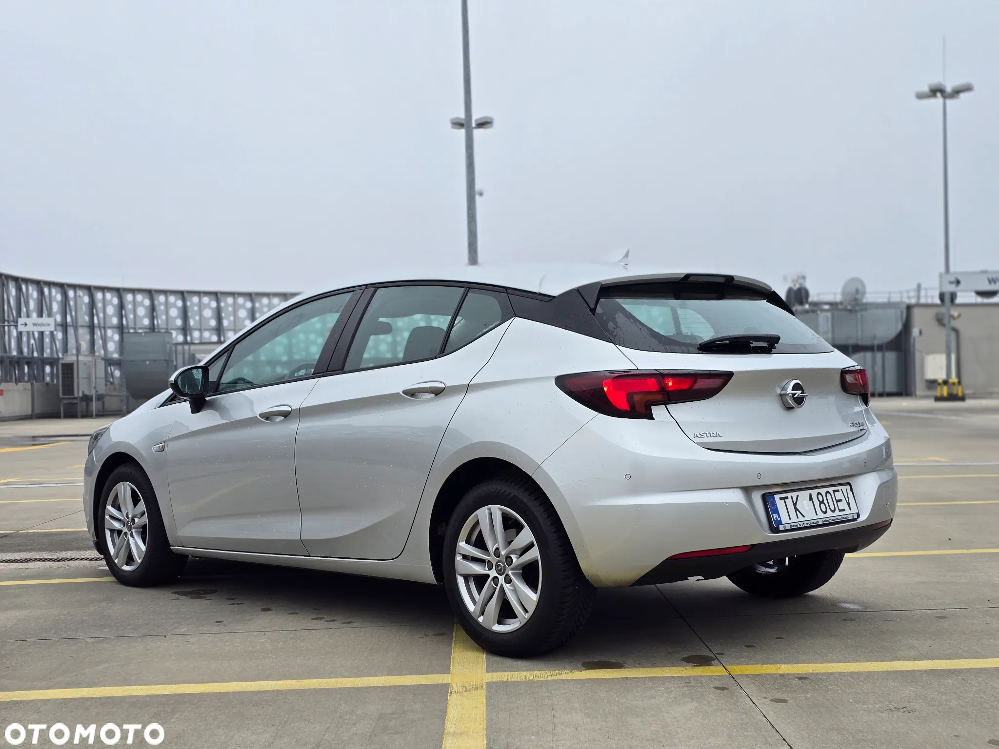 Opel Astra 1.6 D (CDTI) Selection - 3