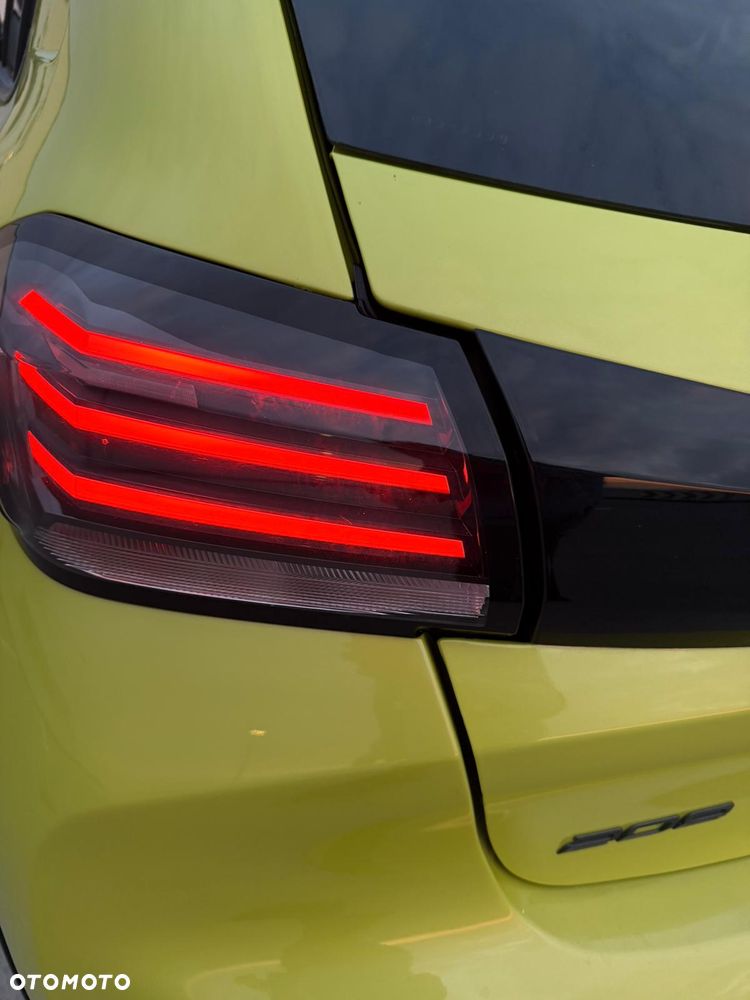 Peugeot 208 PureTech 100 Allure Pack - 11