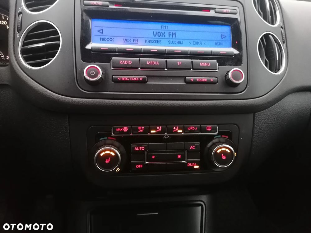 Volkswagen Golf Plus 2.0 TDI DPF Comfortline - 16