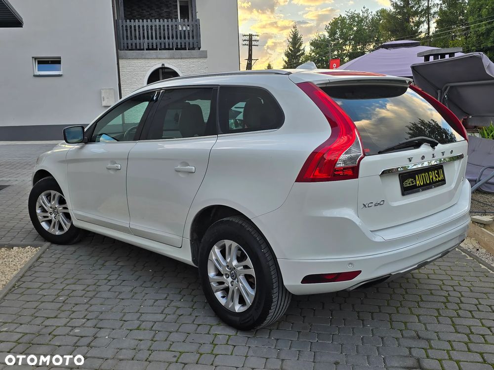 Volvo XC 60 T5 Geartronic Summum - 15