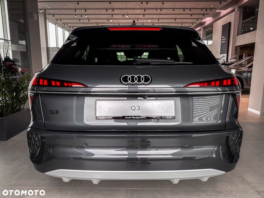 Audi Q3 - 12