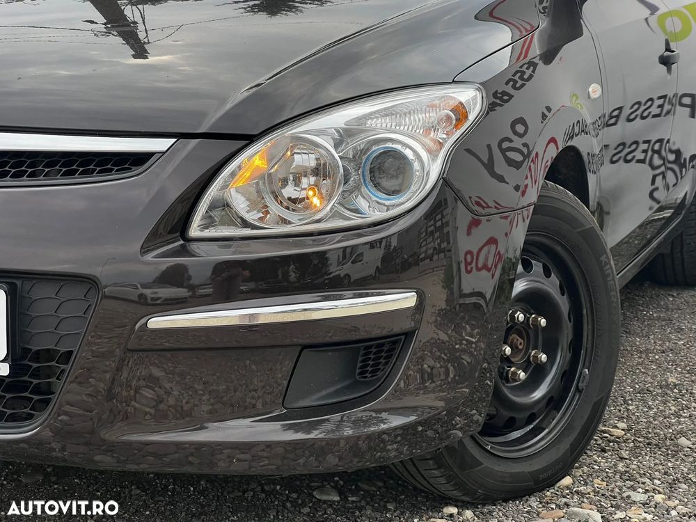 Hyundai i30 1.6 CRDI Classic - 13